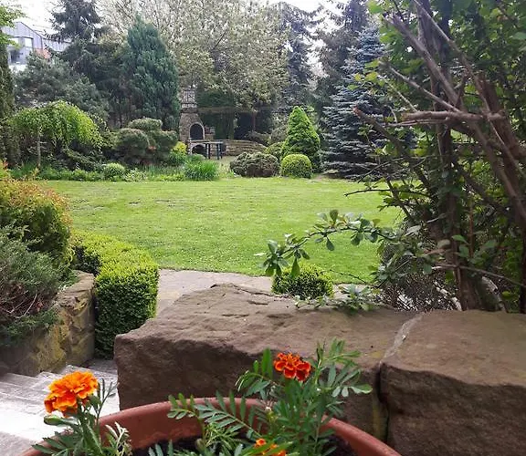 Slowicza * وارسو